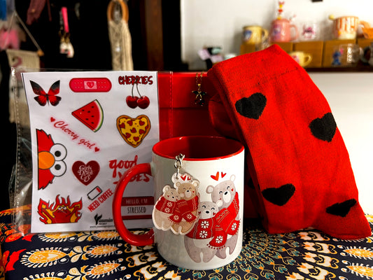 Red Heart Gift Box